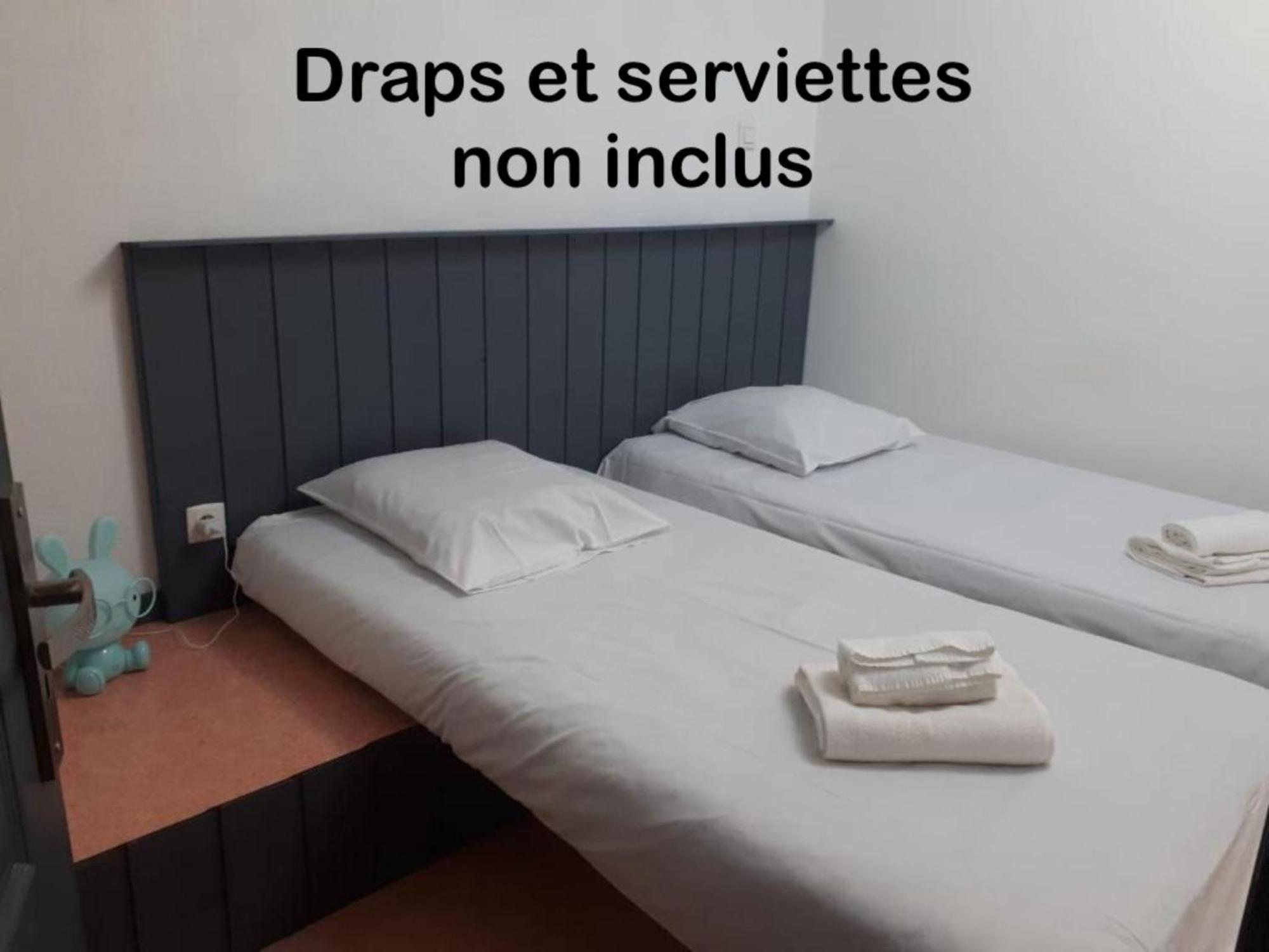 Appartement Arès - à 900m du Bassin Ares Exterior foto